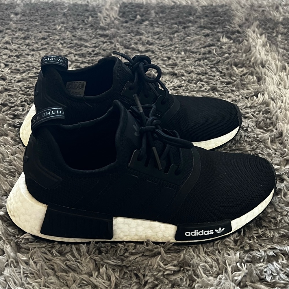 ADIDAS NMD R1 Women’s